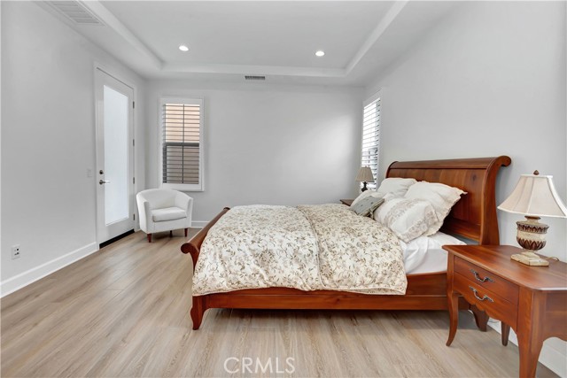 MLS #OC25233799 image #9