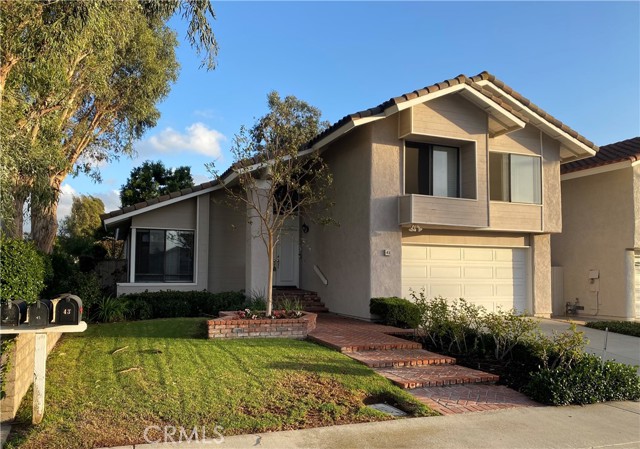 MLS #OC25233804 image #0
