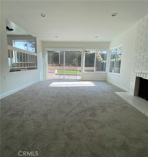 MLS #OC25233804 image #2