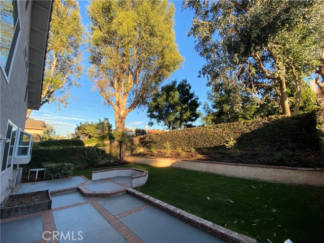 MLS #OC25233804 image #21