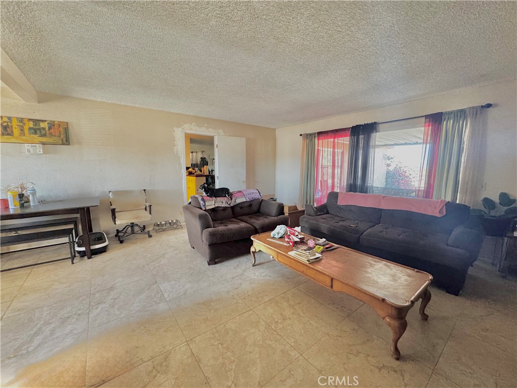 MLS #OC25233837 image #8