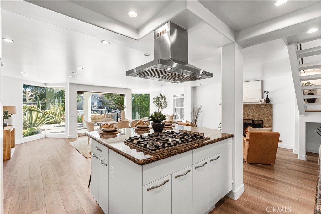 MLS #OC25233854 image #13