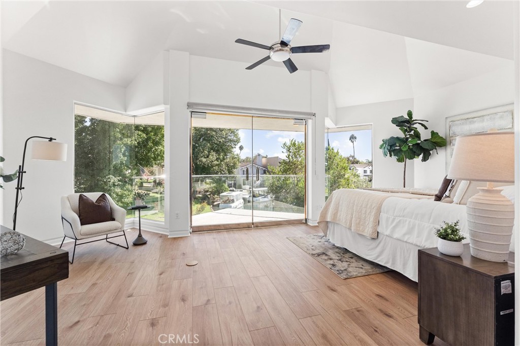 MLS #OC25233854 image #23