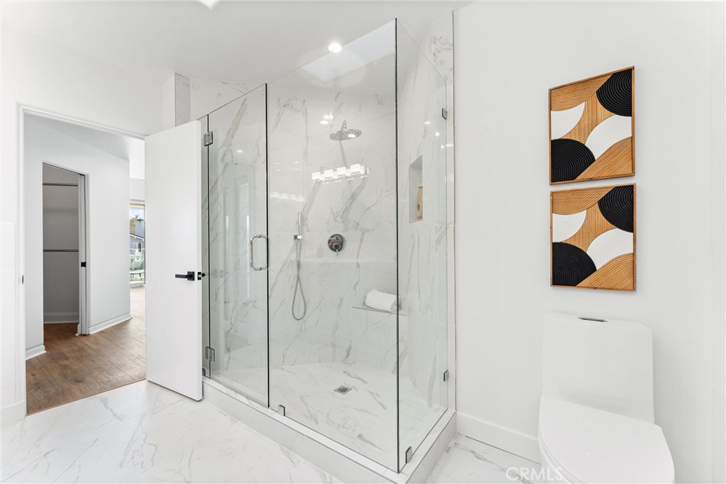 MLS #OC25233854 image #29