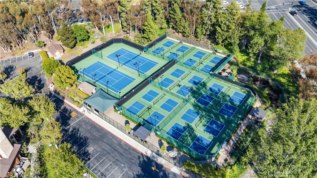 MLS #OC25233854 image #50