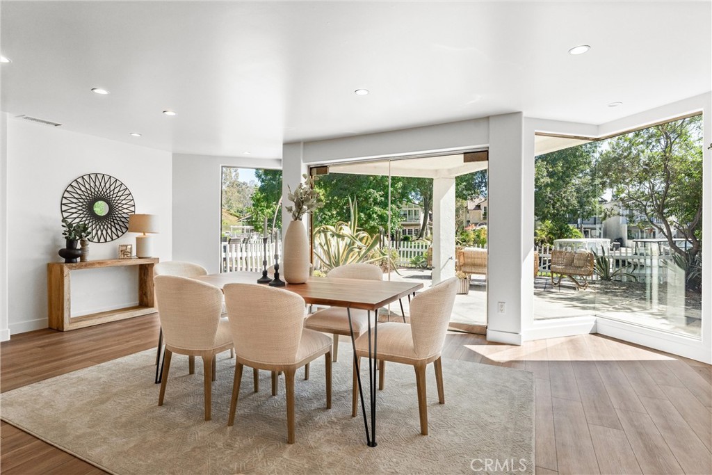 MLS #OC25233854 image #6