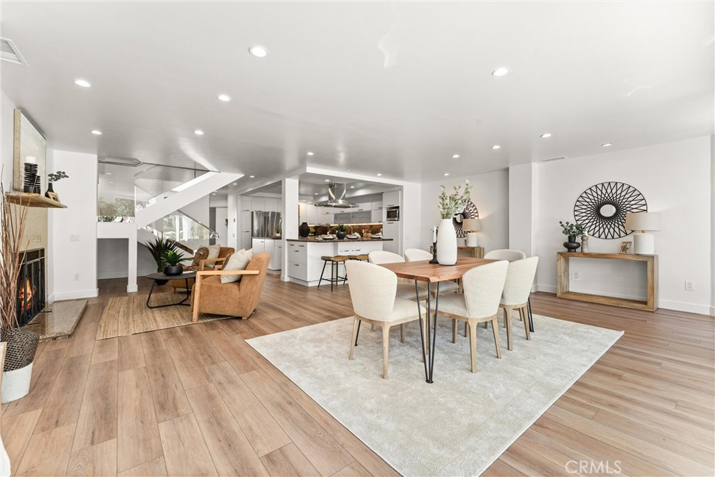 MLS #OC25233854 image #9