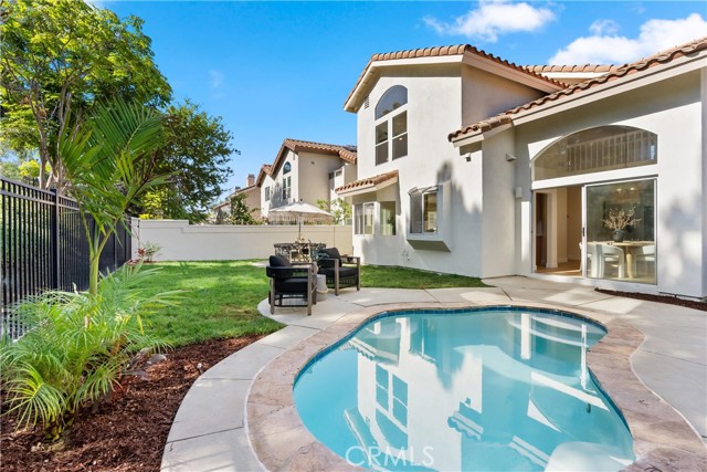 MLS #OC25233872 image #19