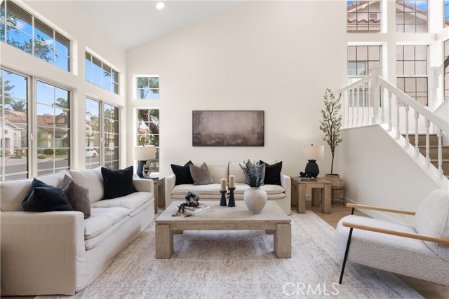 MLS #OC25233872 image #3