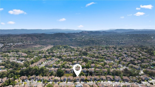 MLS #OC25233872 image #36