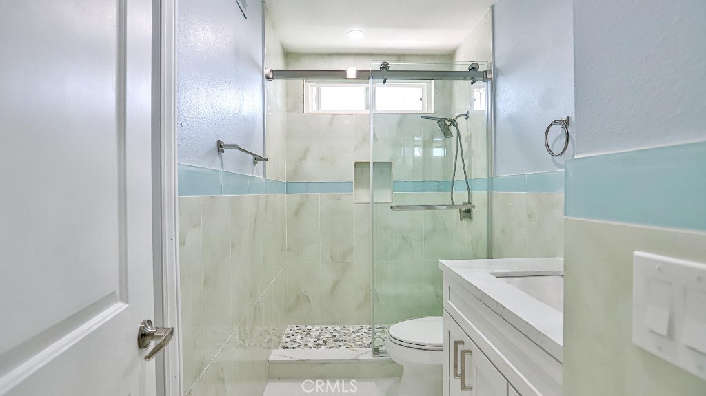 MLS #OC25233956 image #19