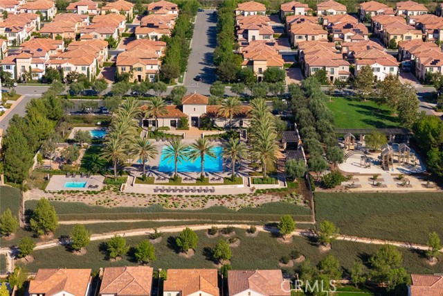 MLS #OC25233989 image #33