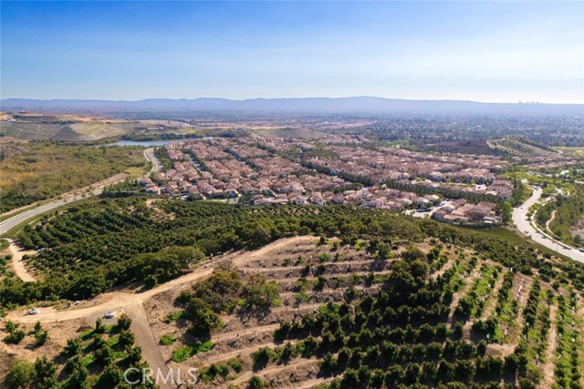 MLS #OC25233989 image #35