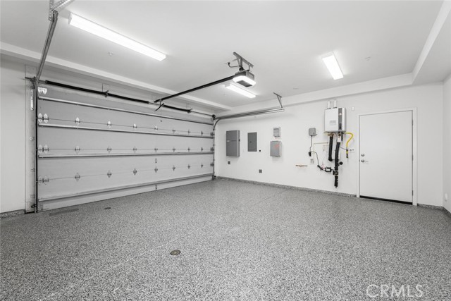 MLS #OC25233989 image #36