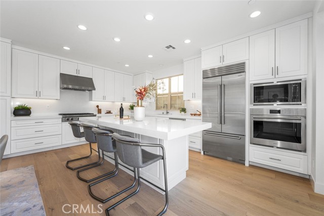 MLS #OC25233989 image #5