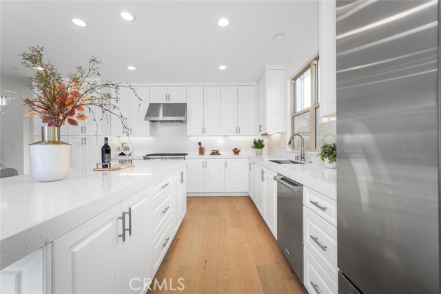 MLS #OC25233989 image #6