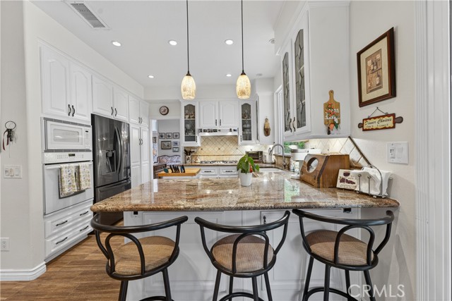 MLS #OC25234040 image #18