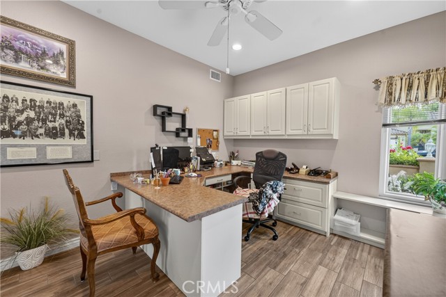 MLS #OC25234040 image #21