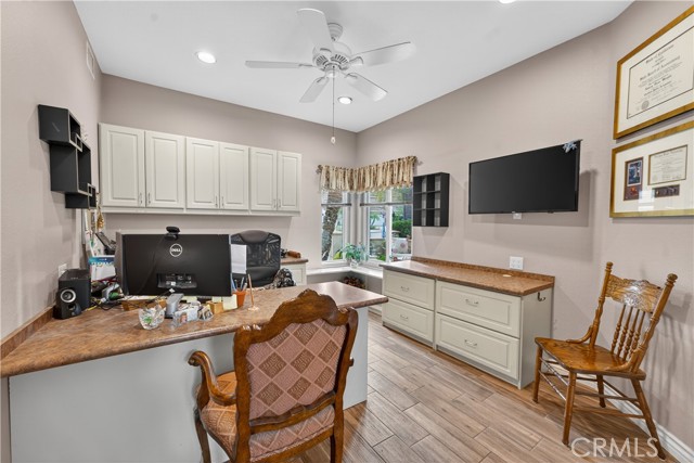 MLS #OC25234040 image #27