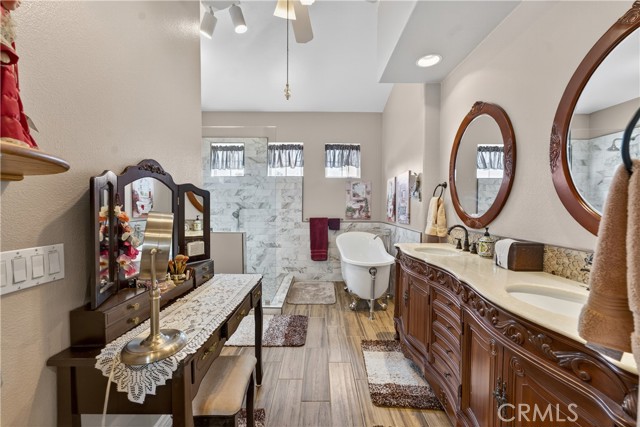 MLS #OC25234040 image #35