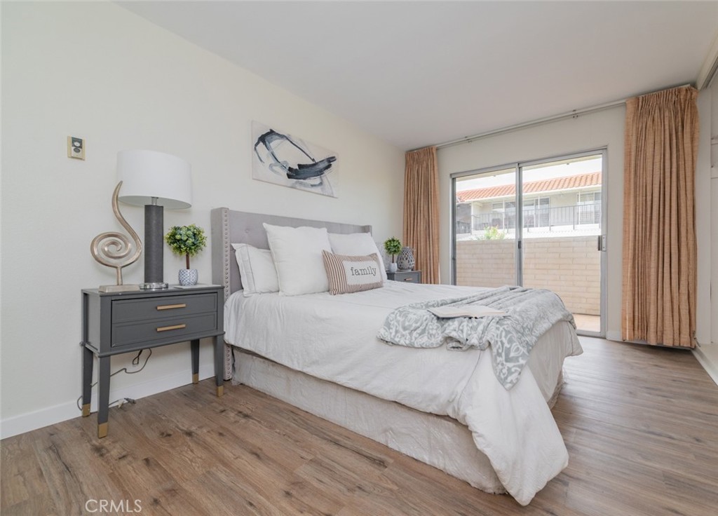 MLS #OC25234076 image #10