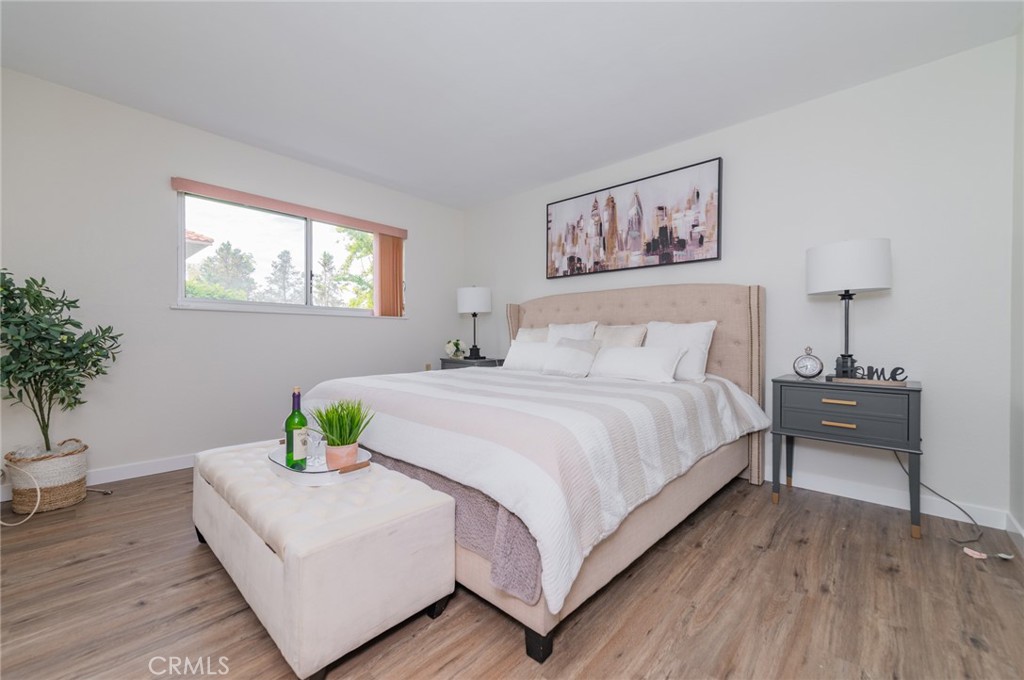 MLS #OC25234076 image #13