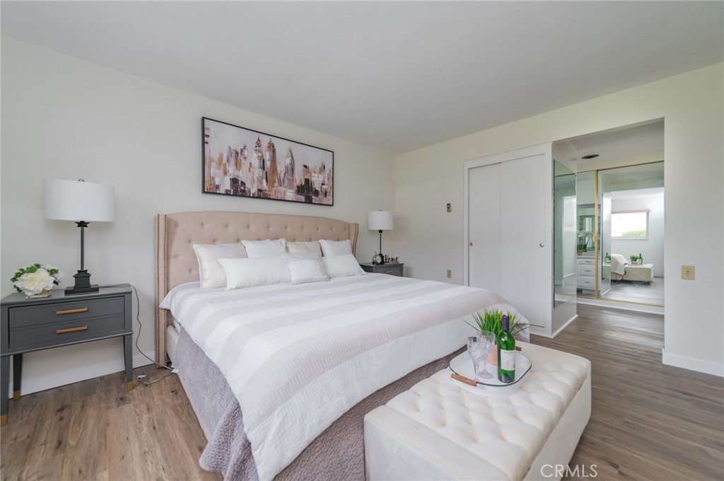 MLS #OC25234076 image #14