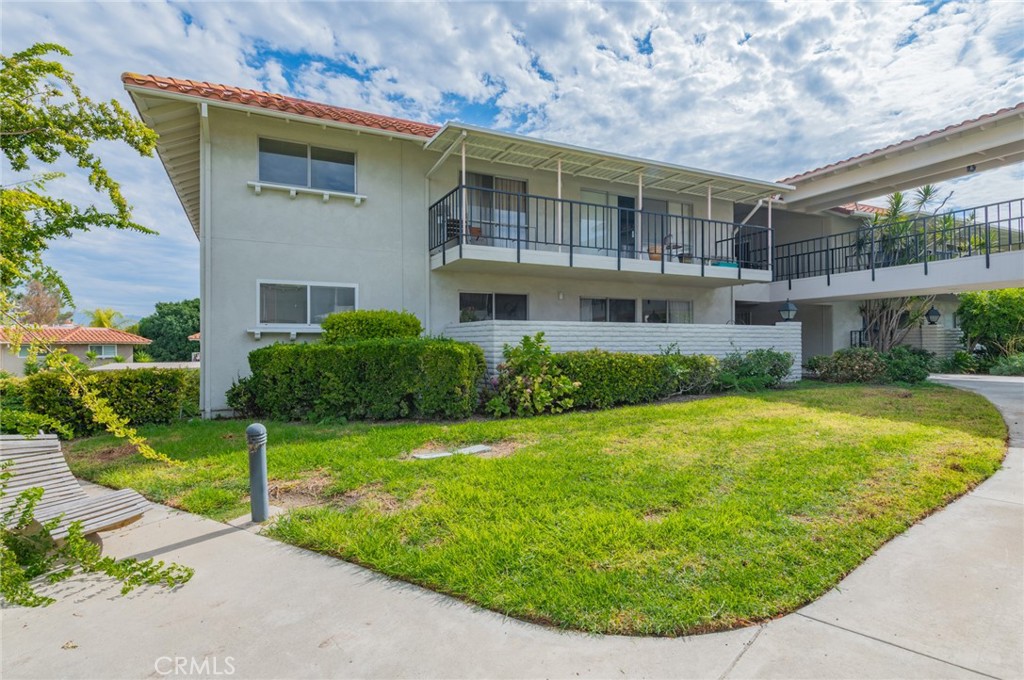 MLS #OC25234076 image #2