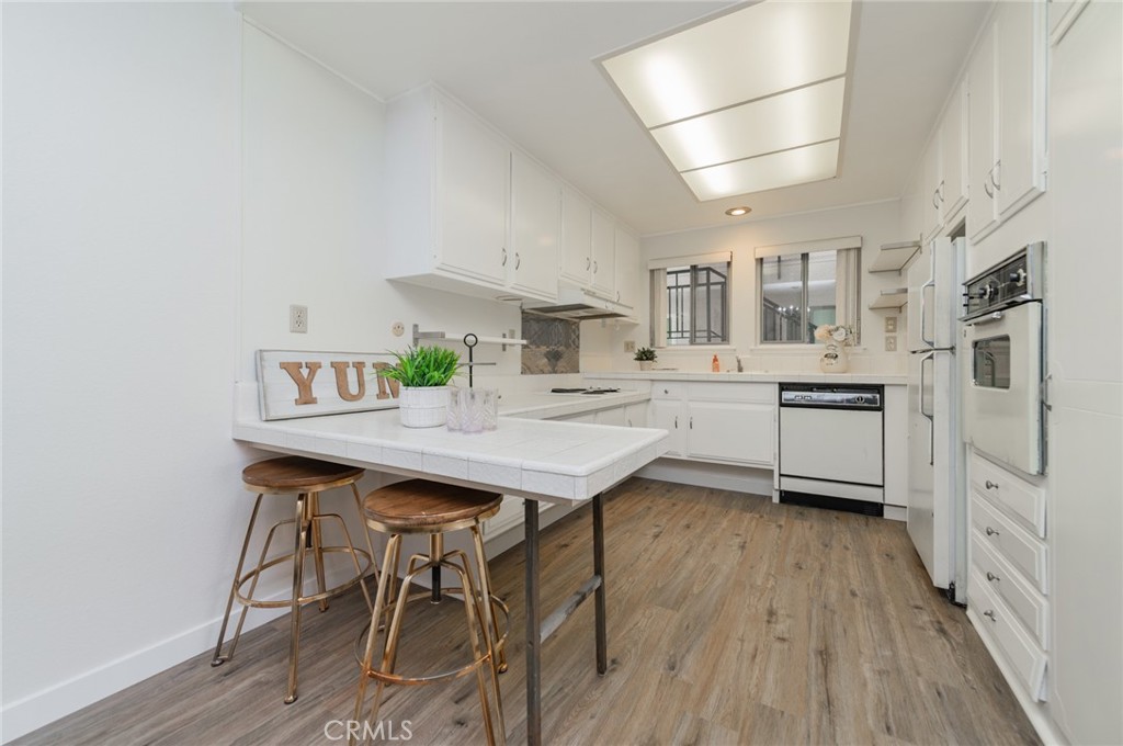 MLS #OC25234076 image #8