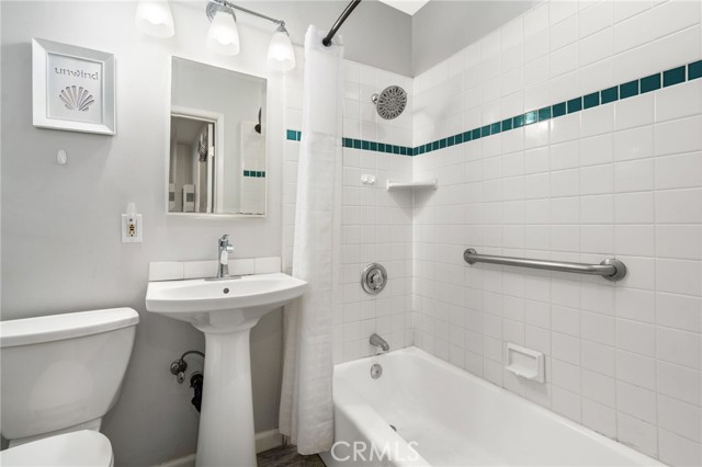 MLS #OC25234094 image #16