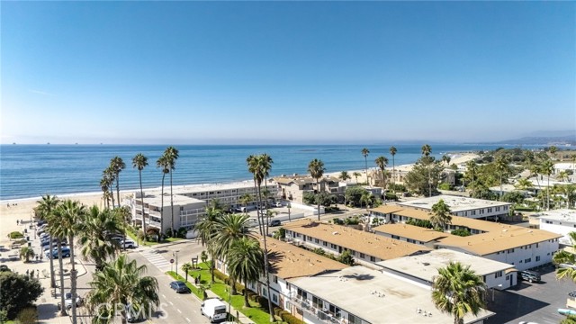 MLS #OC25234094 image #23