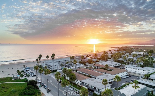 MLS #OC25234094 image #39
