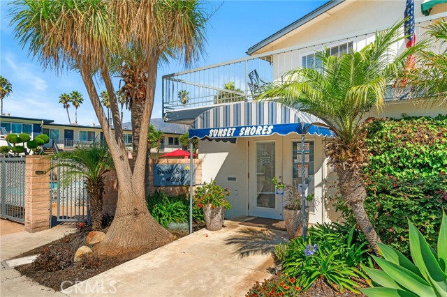 MLS #OC25234094 image #6