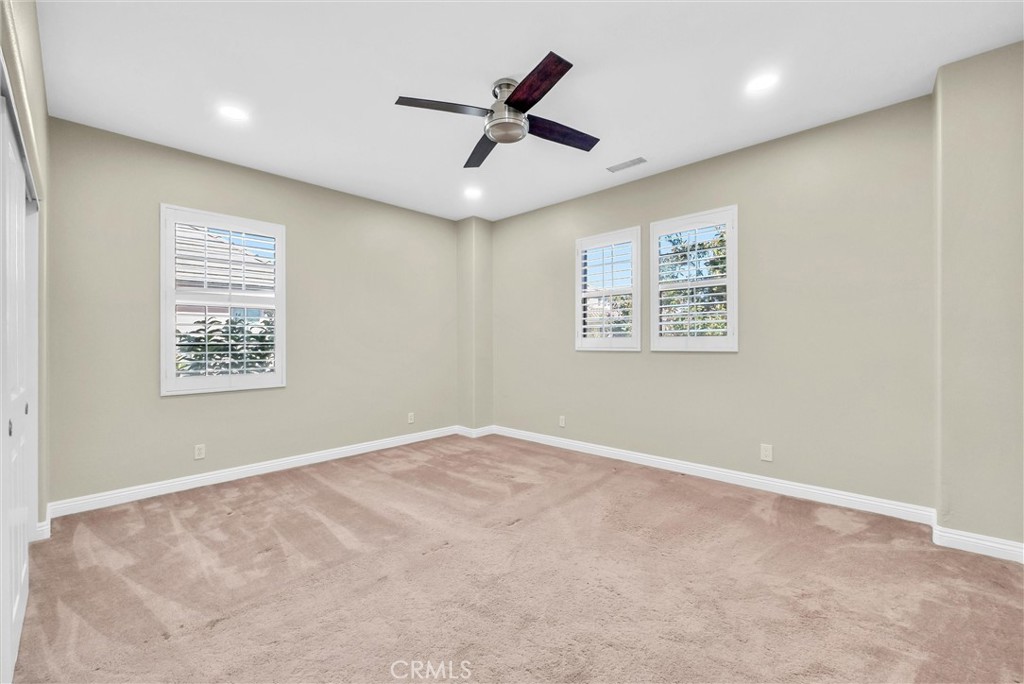 MLS #OC25234140 image #16