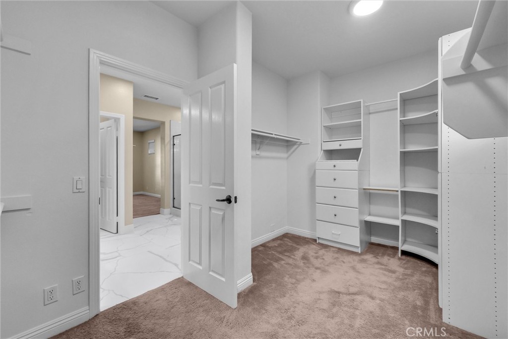 MLS #OC25234140 image #27