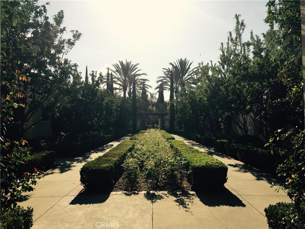 MLS #OC25234140 image #41