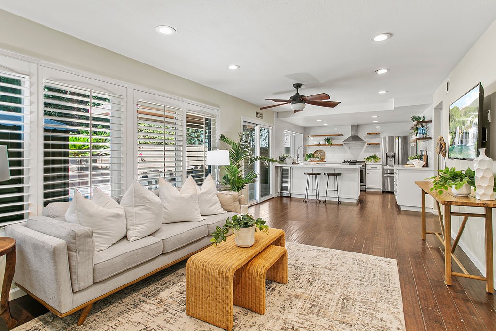 MLS #OC25234151 image #12