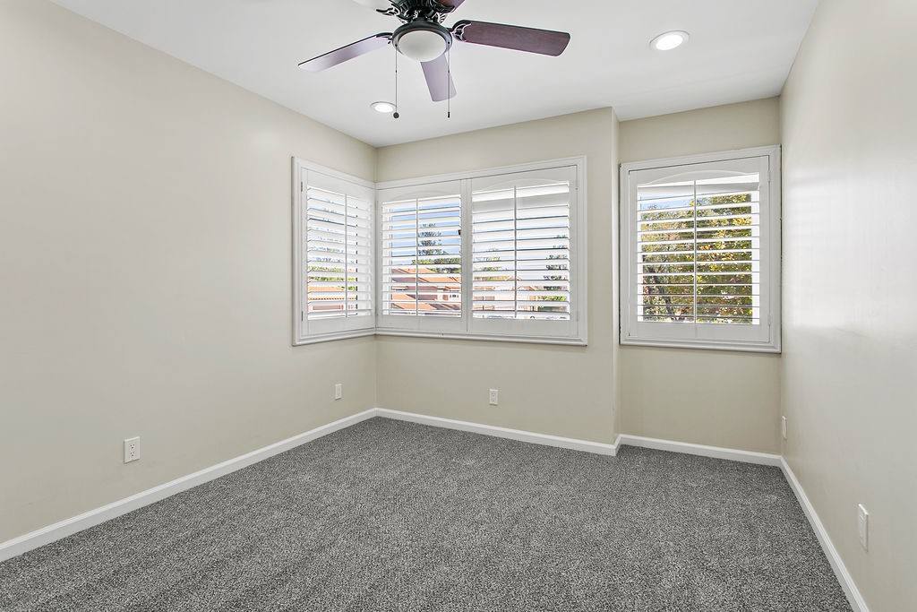 MLS #OC25234151 image #31