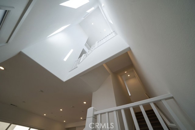 MLS #OC25234270 image #14