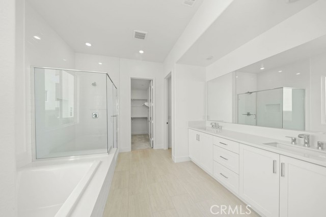 MLS #OC25234270 image #18