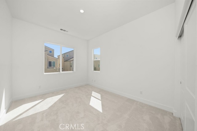 MLS #OC25234270 image #21