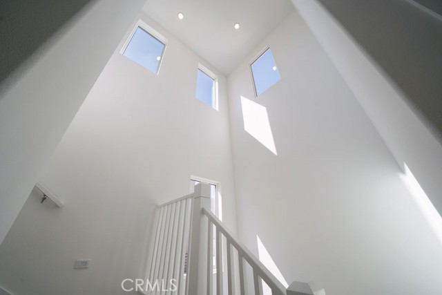 MLS #OC25234270 image #25