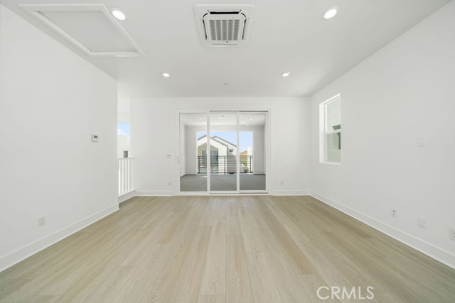 MLS #OC25234270 image #27