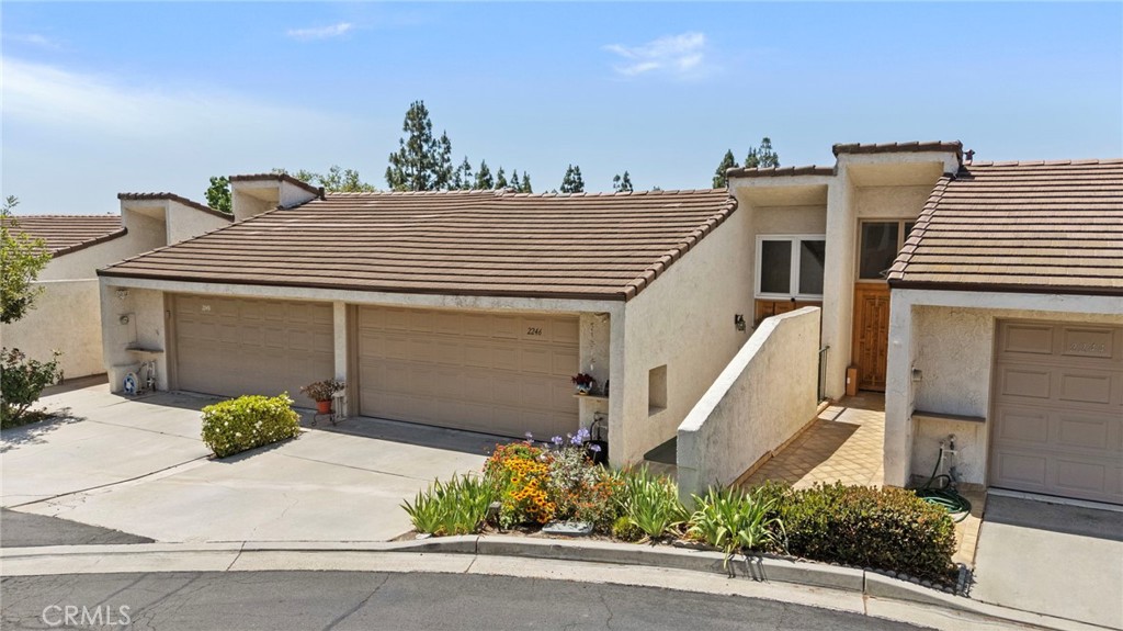 MLS #OC25234322 image #28