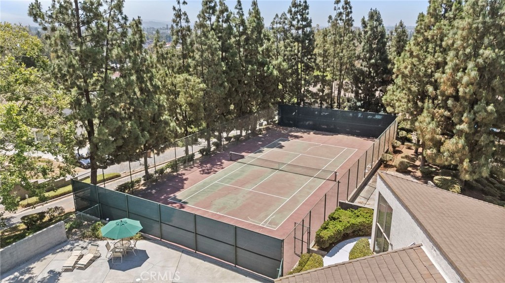 MLS #OC25234322 image #35