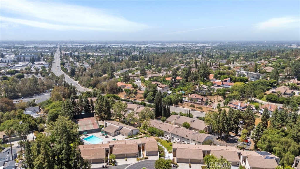 MLS #OC25234322 image #41