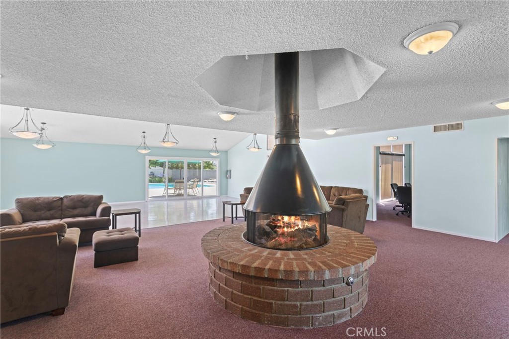 MLS #OC25234322 image #42