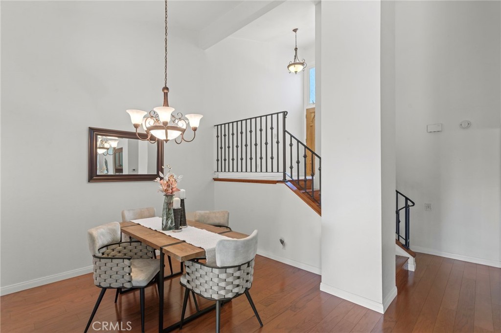 MLS #OC25234322 image #6