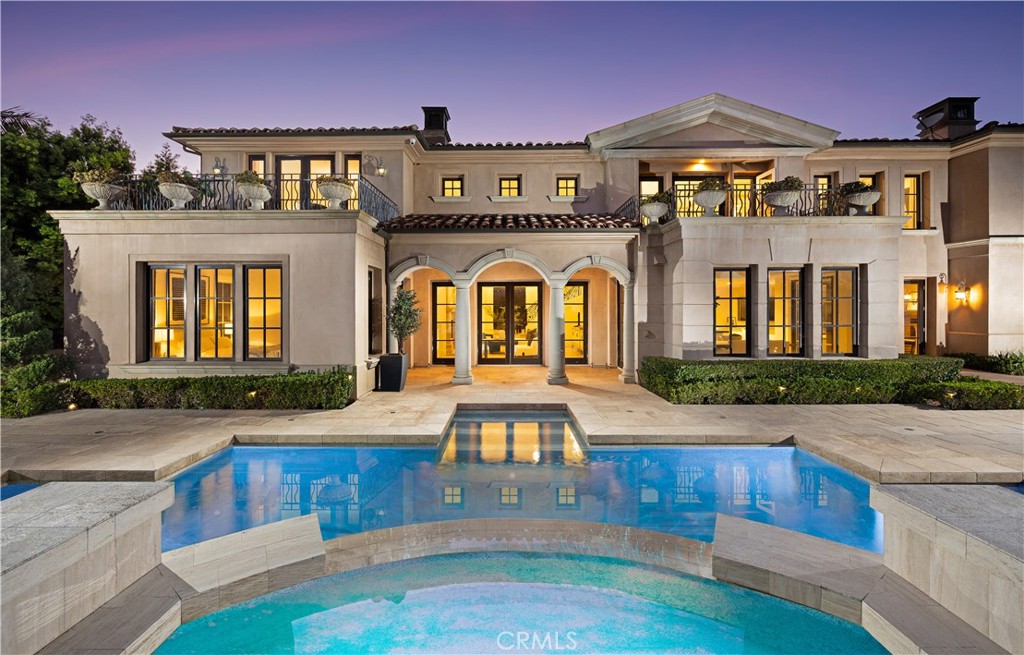 MLS #OC25234337 image #0