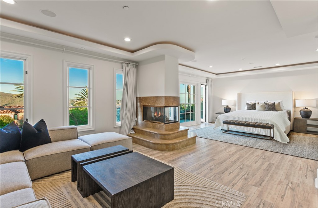 MLS #OC25234337 image #11